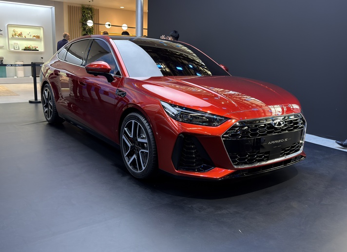 Chery представила лифтбек Arrizo S с дизайном в стиле Audi A7